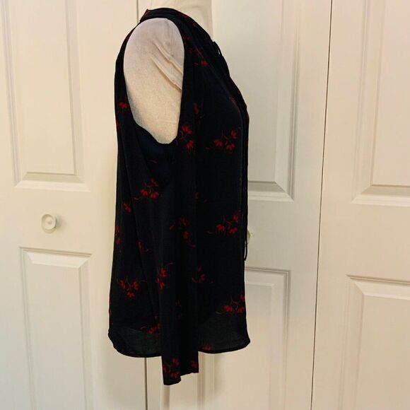 Loft Navy Blue Red Leaf Print Tie Neck Cold Shoulder Long Sleeve Top Medium - Picture 9 of 12